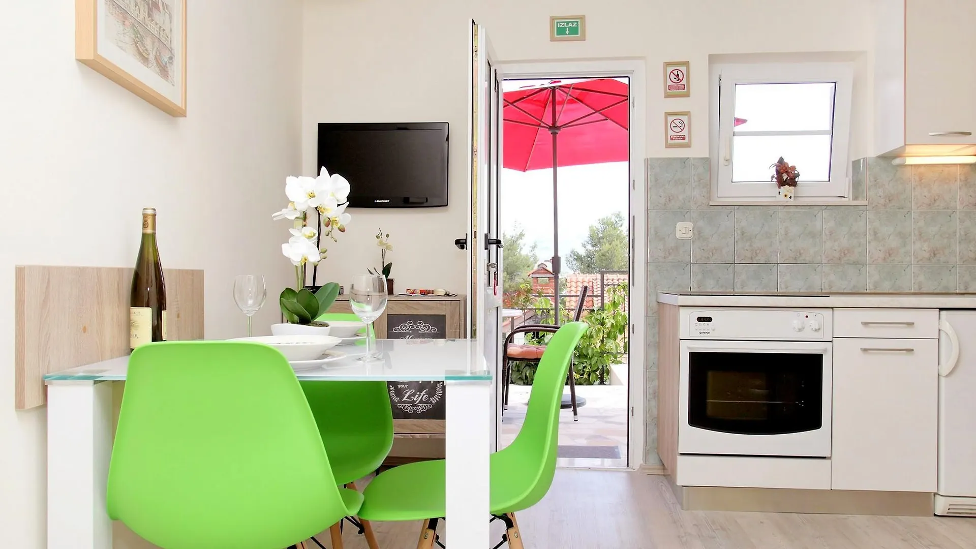 Apartments Jozo تروغير