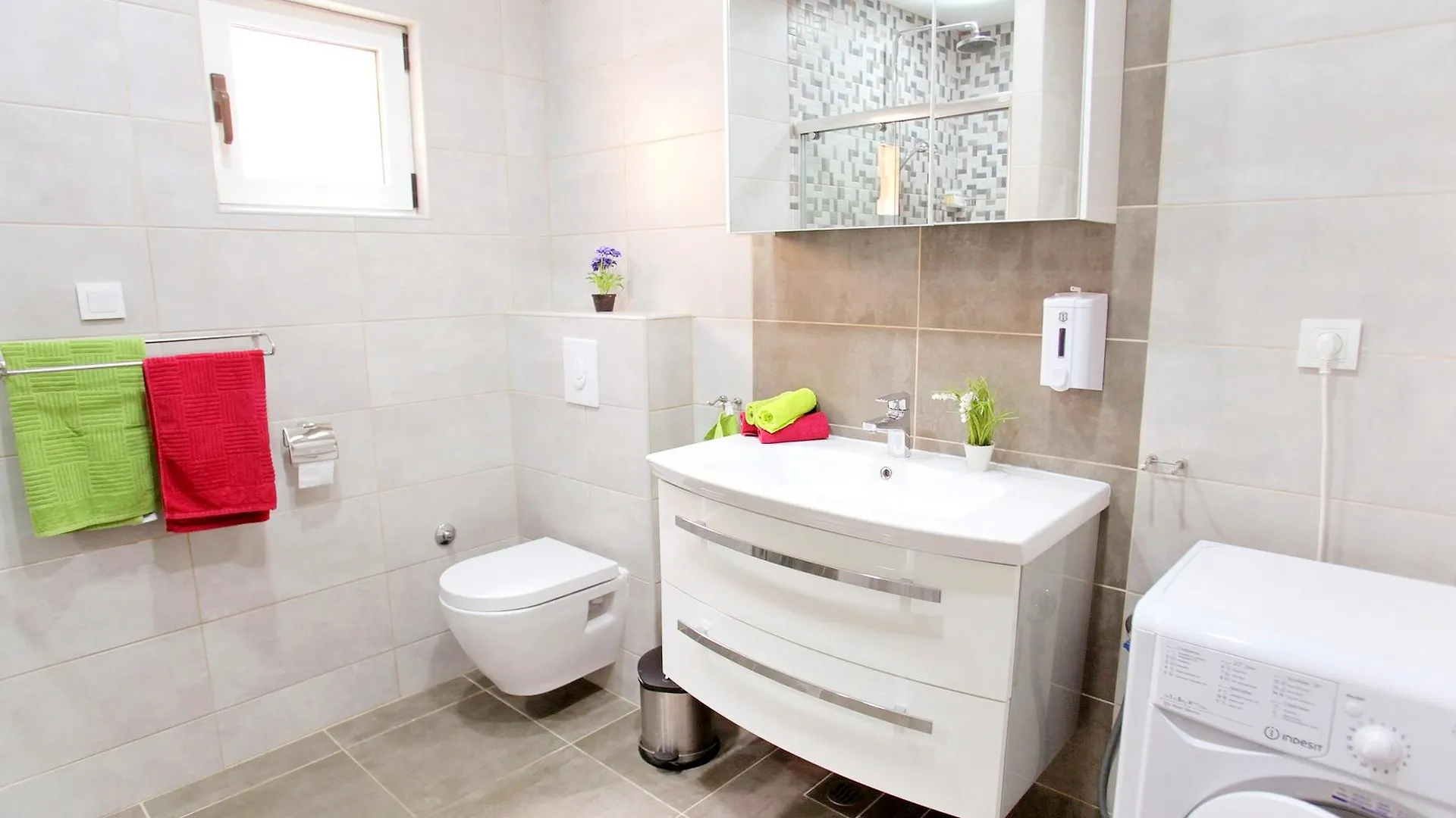 Apartments Jozo تروغير